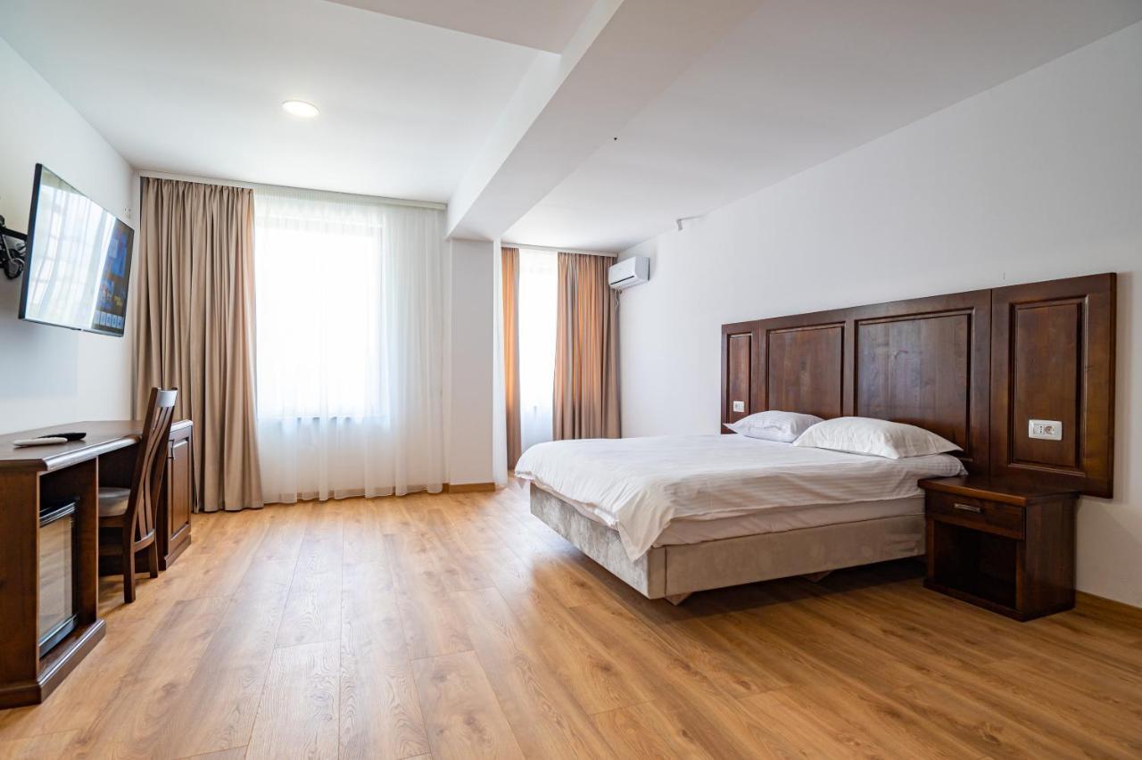 فندق Voyager Năvodari المظهر الخارجي الصورة